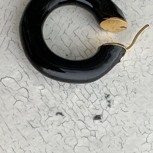 Big hoop pierce